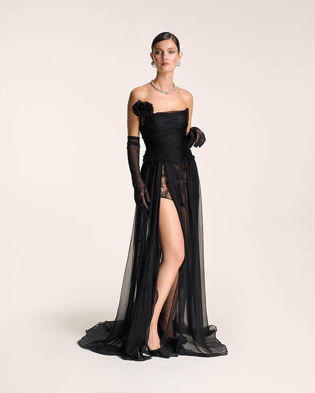 Robe-noire-crosetée Robe rouge - finition swarovski - MA